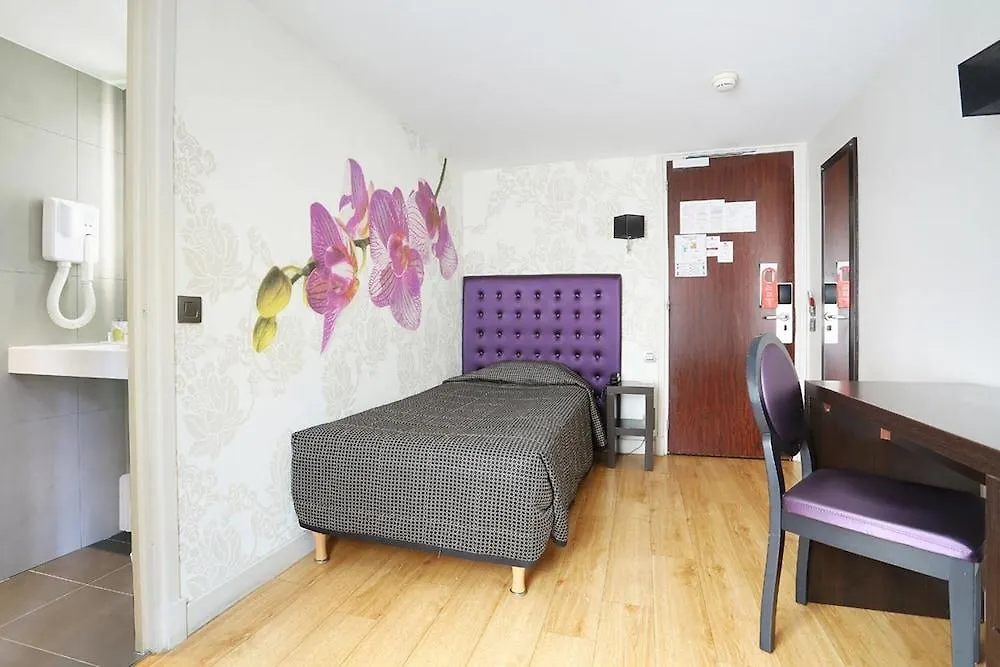De La Boetie Hotel