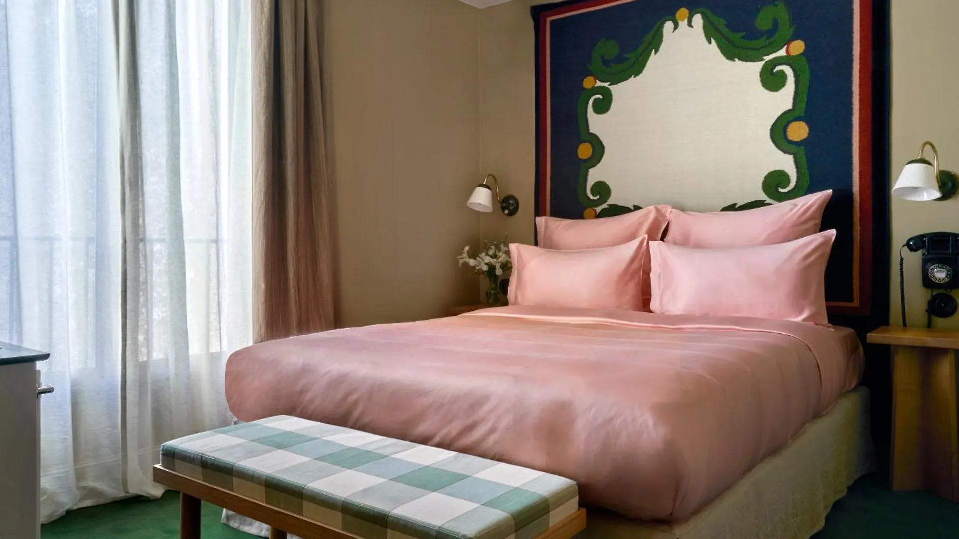 Hotel De La Boetie 4*