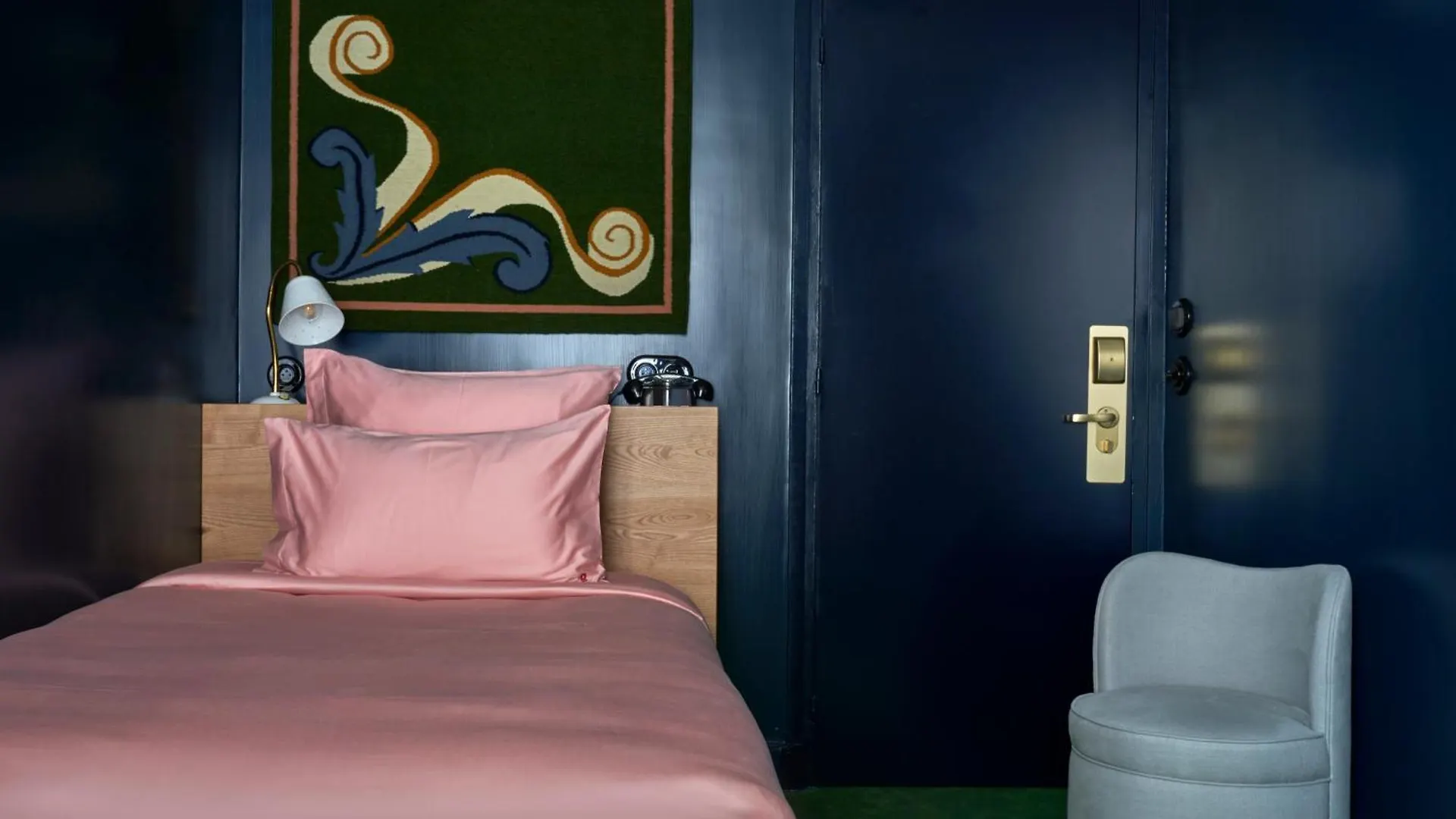 De La Boetie Hotel Paris